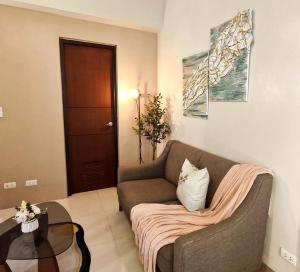 Condo in BGC - Uptown Mall