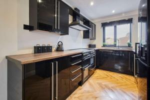 Great Ayton Townhouse Retreat-Sleeps 6-3Bed-2Bath
