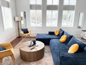 Luxury Spacious Home - 3 Block Walk to French Quarter