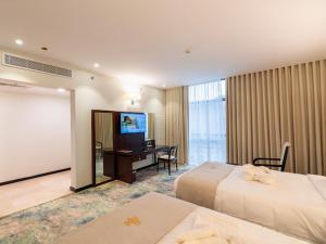 فندق آراك الشريعة