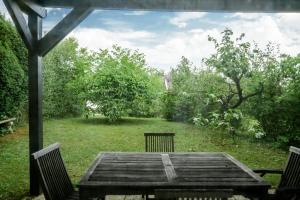 Sunset View Weekend house with lake view, balcony, garden, parking