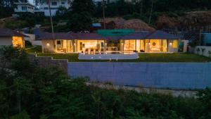 Designer's Delight: Lilly Belle: 4 Bed Pool Villa