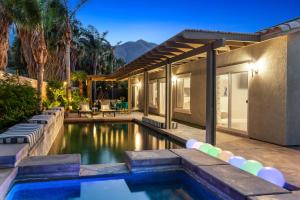 Mt San Jacinto View Home