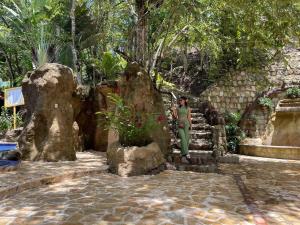 Hotel & Mariposario Mayan Hills Resort