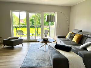 Ferienwohnung Bella - mit Waschmaschine, Fahrstuhl und Carport in ruhiger Altstadtlage von Ballenstedt