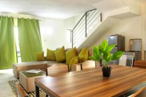 2 Bedrooms Duplex in Melville