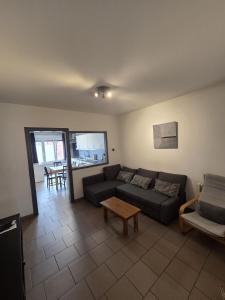 Bel-étage cosy 2 chambres proche Charleroi-Airport