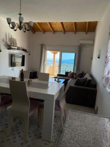 Black Marlin Luxury Penthouse Saranda