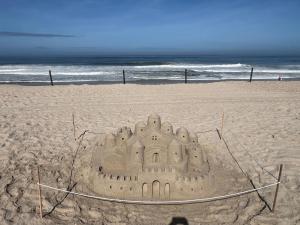 Casinha Yellow - By the Sea