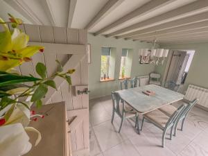 Meadow Barn - dog freindly barn sleeping 6 in Edinghtorpe, Norfolk