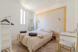 Renovated 1 bedroom - AC - City Center