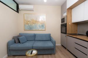 Misty Blue Apartment - Near Artificial Lake of Tirana