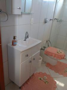 Rent a big house in Praia da Pinheira