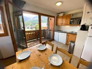Les Chalets De Superd Ancolie - APPARTEMENT DANS CHALET DE 30 LOGEMENTS EXPO SUD MAE-8014