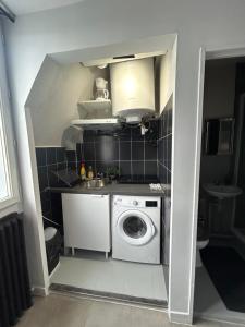 Apartment near Paris and Zenith, France