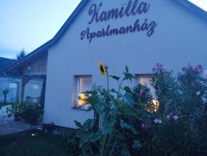 Kamilla Apartmanház Somogyudvarhely OLYANMINTOTTHONCSAKMÉGJOBB