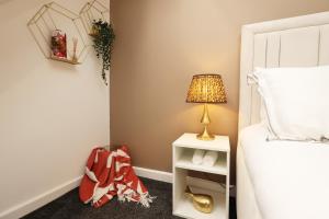 Stylish 2-Bed Apartment -Cardiff City Centre, Next to Stadium