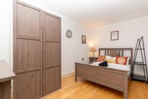 Amanah Properties - Skyline Hideaway 3BR City Views London Bridge