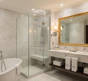 Majestic Rivera Hotel