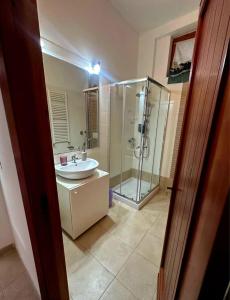 Mare di Luna Cinque Terre Vernazza