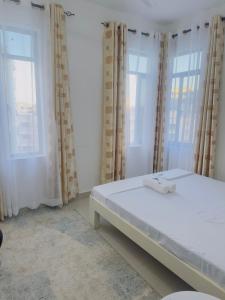 TamuTides Studio Cozy and Work -Friendly Stay in Nyali