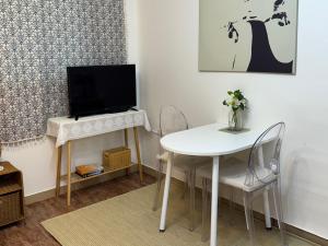 #A6 Open sale - 5mins to Hongdae Station