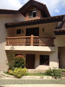 California Home at Marcon Suites