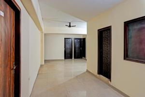 Hotel O HOTEL CROWN 15