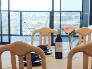 Sky High Harbour Bridge View - Sydney Olympic Park
