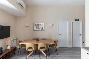 Waou Glam II Plaza España