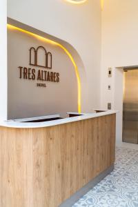Hotel Tres Altares Sabaneta