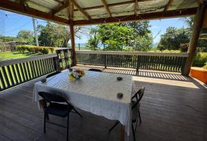 Lisi's Ocean Breeze Escape