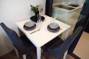 Laguna 1BR Apt Rooftop Pool Gym 1313