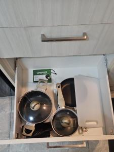 La Grande Studio 801 balcony WiFi Netflix