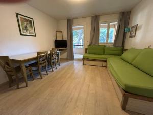 Appartement 1 chambre et double balcon