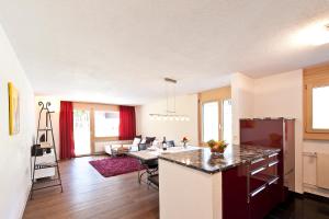 Pollux Family Apartment