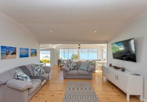 Langebaan Dream Location on 6