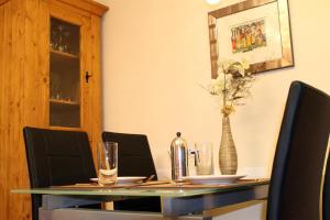 Ferienwohnung Südblick in Groß Zicker in ruhiger Lage mit Terrasse und Meerblick