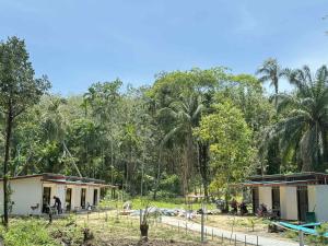 Kohmook Coco Hills Resort