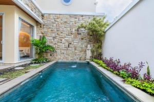 Private Pool Villa Arsy w Rooftop By Orivista