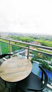Modern Elegance Escape in Azure North Bali Tower near Malls, Airport and NLEX