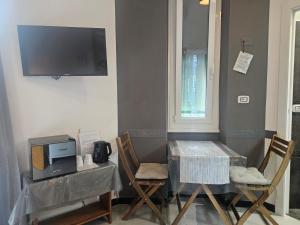 Affittacamere A Filippos Room by the Sea