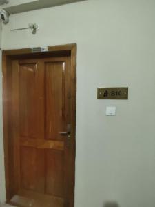 Guruvayur Soorya Madhavam Apartment B10, Shruthi, close to Temple, only150 Mtrs to North Nada