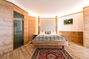 Quadruple Room with Courtyard View