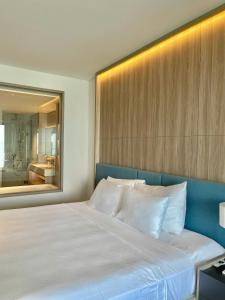 ALaCarte Hạ Long - Serviced Apartment Sea view