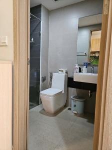 Modern & Comfortable Stay