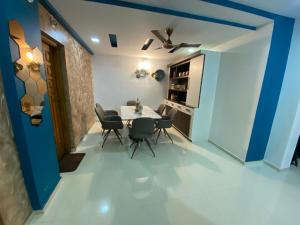 AL-MANAL 203 Grand luxe 3BHK Suite