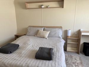 Oyster Etchingham SEAVIEW