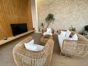 3BR Modern Villa Cemagi