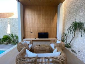 3BR Modern Villa Cemagi